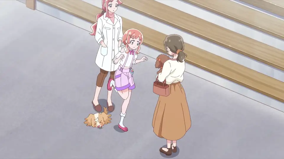 吠えて走り回るこむぎ